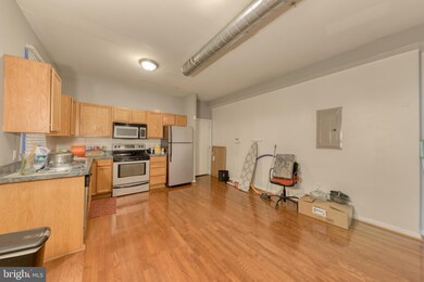 222 W Monument St unit 202, Baltimore, MD 21201 - photo 6