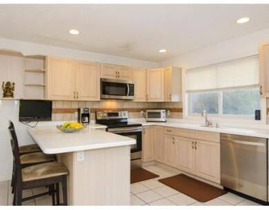 389 Captain Eames Cir unit 389, Ashland, MA 01721 - photo 7