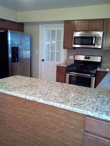 11S570 Mcgrath Ln, Naperville, IL 60564 - photo 2