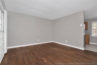 5494 Bellwood Ct, Fayetteville, NC 28314 - photo 6