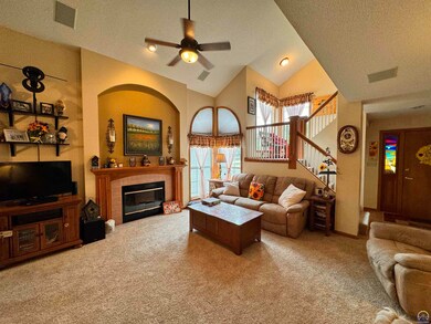 3504 SW Willow Brook Ln, Topeka, KS 66614 - photo 5