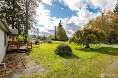 Large front yard with so much potential to bring out your inner gardener/landscaper!