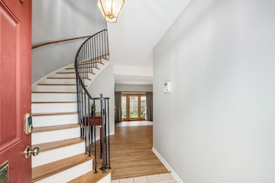 2785 Chateau Cir unit 69, Columbus, OH 43221 - photo 3