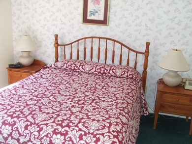 160 Deer Park Dr unit 143 B1 & B2, Woodstock, NH 03262 - photo 6