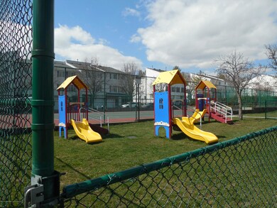 PLAYGROUND 2DN VIEW