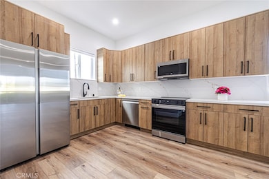 4445 Auckland Ave, Los Angeles, CA 91602 - photo 3