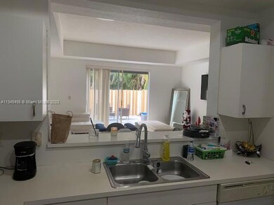 11005 NW 43rd Ln, Doral, FL 33178 - photo 4