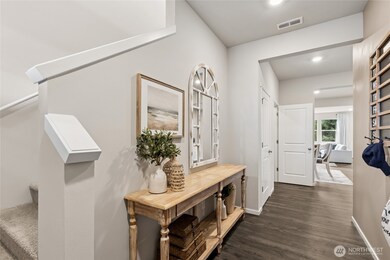 501 Cremini Loop SE unit 4, Lacey, WA 98513 - photo 2