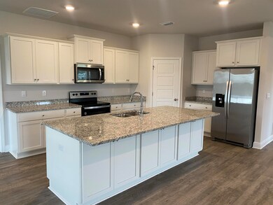 99 London Cir, Crawfordville, FL 32327 - photo 6