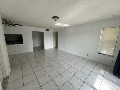 1001 Green Pine Blvd unit 82, West Palm Beach, FL 33409 - photo 2