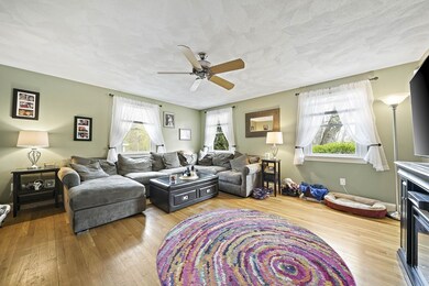 10 Peach Tree Ln, Danvers, MA 01923 - photo 6