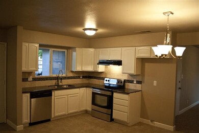 5907 E Pontiac Way, Fresno, CA 93727 - photo 3