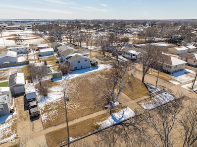 1805EBowenAveAerials_0006