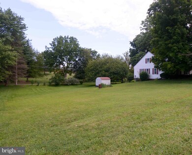 (beside 423 N Coloni N Colonial Dr, Hagerstown, MD - photo 2