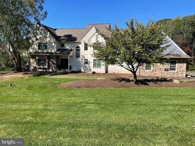 213 Nottingham Dr, Spring City, PA 19475 - photo 2