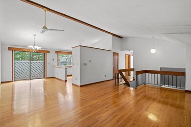 7 Nigel Ln unit U17, Nashua, NH 03062 - photo 2