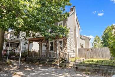 314 N York St unit 6, Pottstown, PA 19464 - photo 2