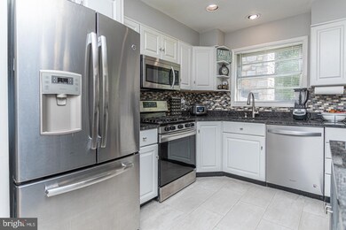 328 Britt Rd, North Wales, PA 19454 - photo 5