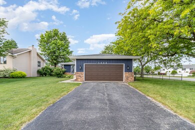 1506 Capri Ln, Dyer, IN 46311 - photo 2