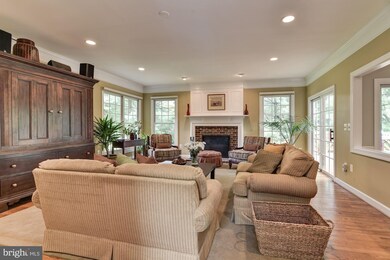 15516 Quail Run Dr, Gaithersburg, MD 20878 - photo 4