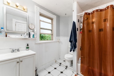 005__S - 69 E Duncan St - 012