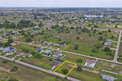 418 NW 18th St, Fort Myers, FL 33993 - photo 3