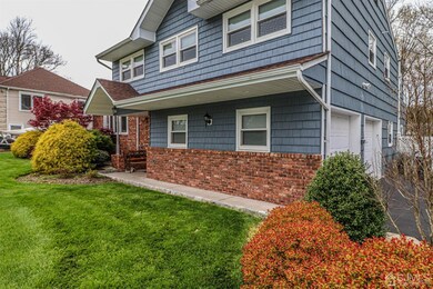 28 Wheatsheaf Rd, Clark, NJ 07066 - photo 5