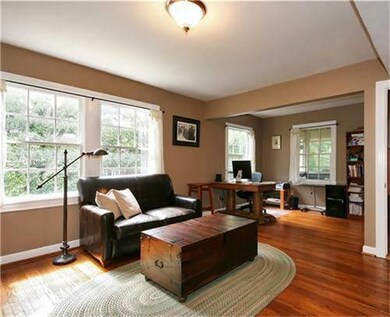 737 W 42nd St, Houston, TX 77018 - photo 6