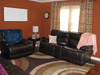 515 Philpot Rd, Bell Buckle, TN 37020 - photo 3