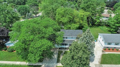 3612 Christine Dr, Lansing, MI 48911 - photo 3