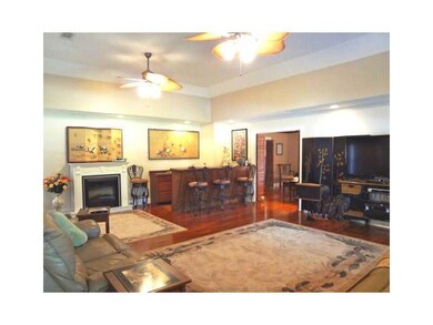 Den/Family/Great Room. 7