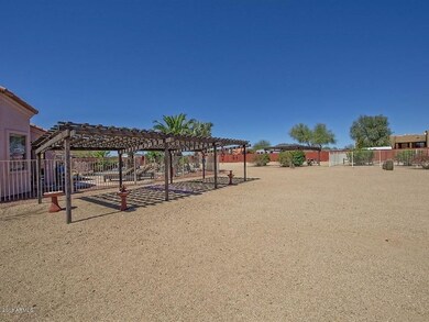 005_Side Yard