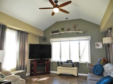 35 View St, Manchester, NH 03103 - photo 3