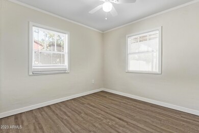 539 W 1st St, Mesa, AZ 85201 - photo 6