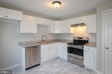 1126 Bartlett Rd unit 146, Chesterbrook, PA 19087 - photo 6