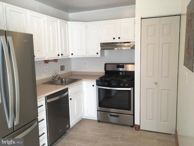 6147 Leesburg Pike unit 108, Falls Church, VA 22041 - photo 2