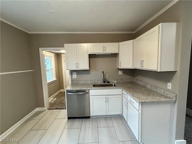 21130 Arbor Ave, Euclid, OH 44123 - photo 6