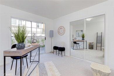 2409 Carnegie Ln unit C, Redondo Beach, CA 90278 - photo 4