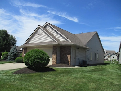 9515 Shadecreek Place, Fort Wayne, IN 46835 - photo 3