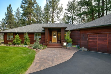 15864 Blue Jay Way. _005