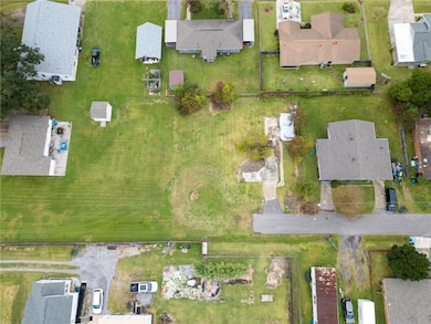 11 Clayton Dr, Norco, LA 70079 - photo 7