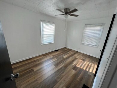 321 N 18th Ave, Beech Grove, IN 46107 - photo 7