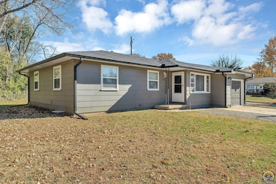 3542 SE Adams St, Topeka, KS 66605 - photo 3