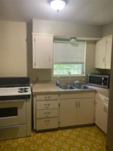 3708 Sabine, Texarkana, AR 75503 - photo 3