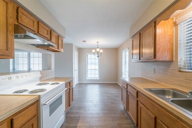 13500 Harmon Estate Rd, Old River-Winfree, TX 77535 - photo 6