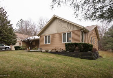 9419 Highland View Dr-103