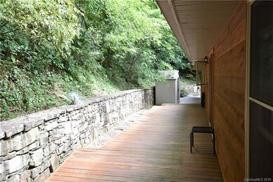 Alternate View of the rear deck and wall