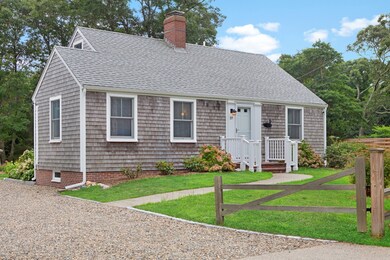 37 Weeks Ln, Edgartown, MA 02539 - photo 2