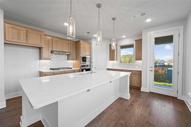 1253 Newport St, Sherman, TX 75090 - photo 2