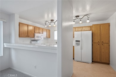 1008 Harbor Heights Dr unit B, Harbor City, CA 90710 - photo 7